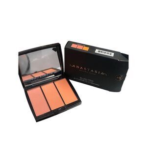 Anastasia Beverly Hills Blush Trio‎ in Peachy Love READ